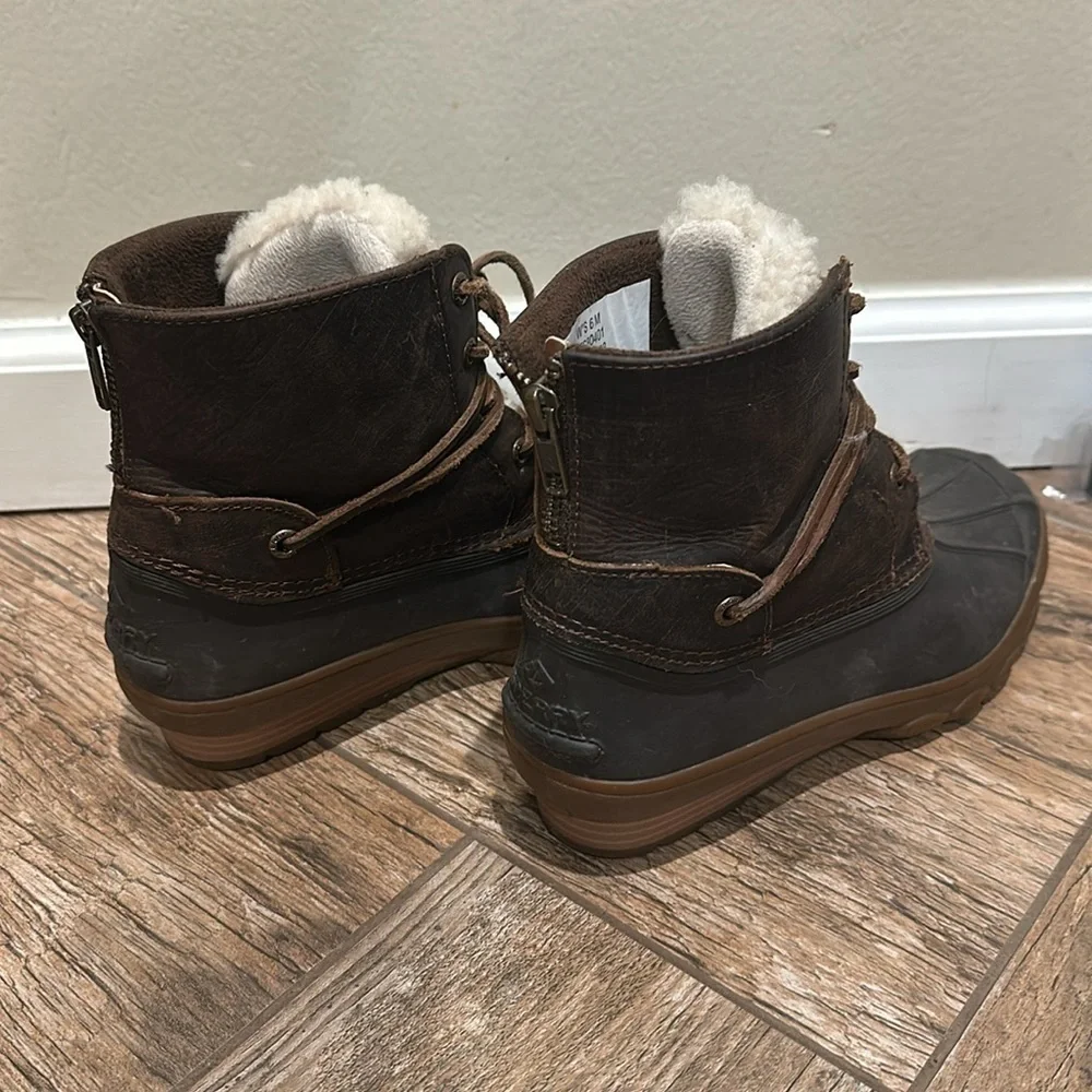 Sperry Top Sider Leather brown lace up Sherpa Duck Boots Womens 6